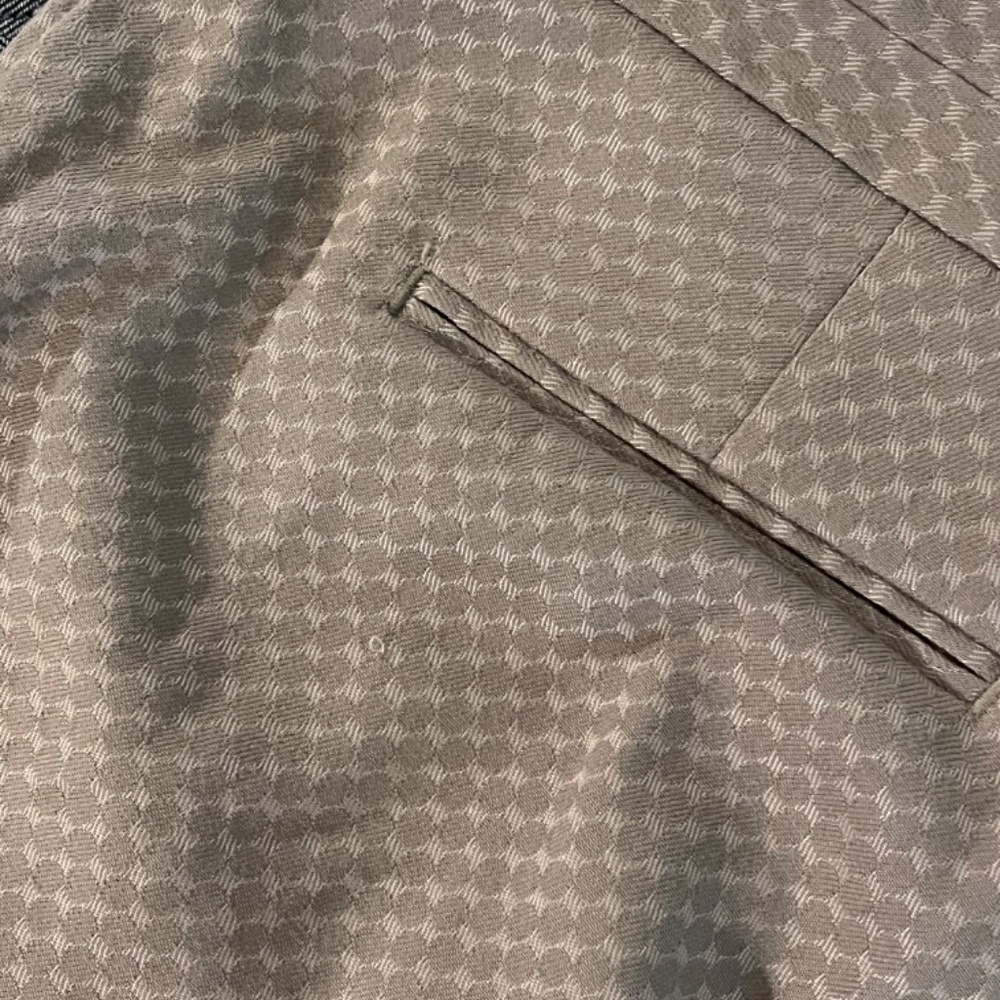 Banana Republic Tan Hampton Cropped Pants 4 - Picture 3 of 4